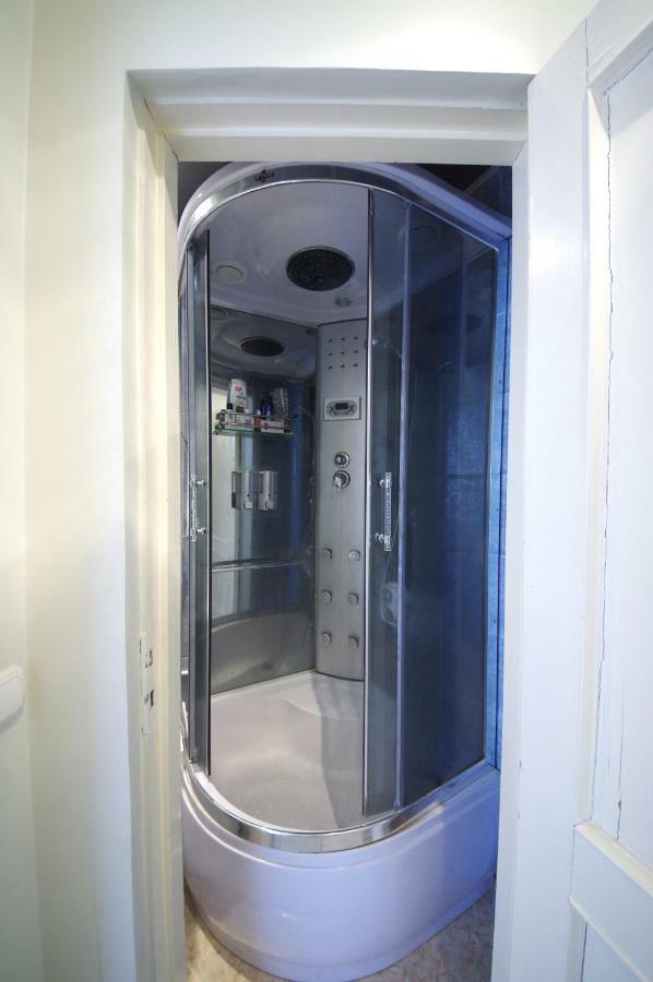 Dome Square Apartment Рига Екстер'єр фото
